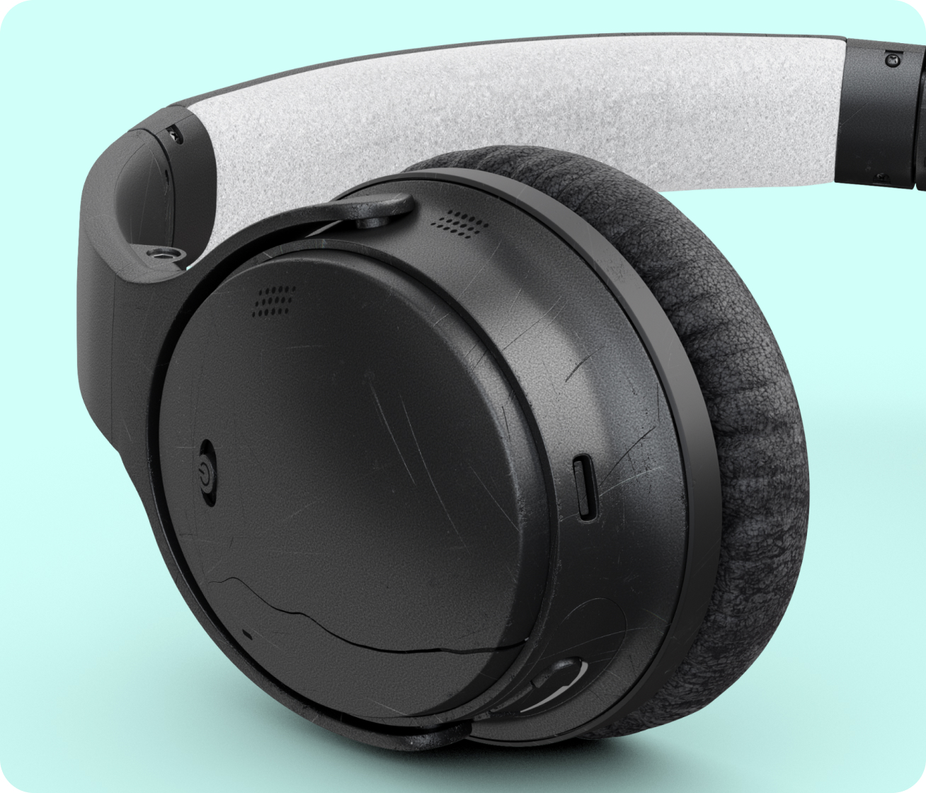 31_Audio_Broken_Front.jpg