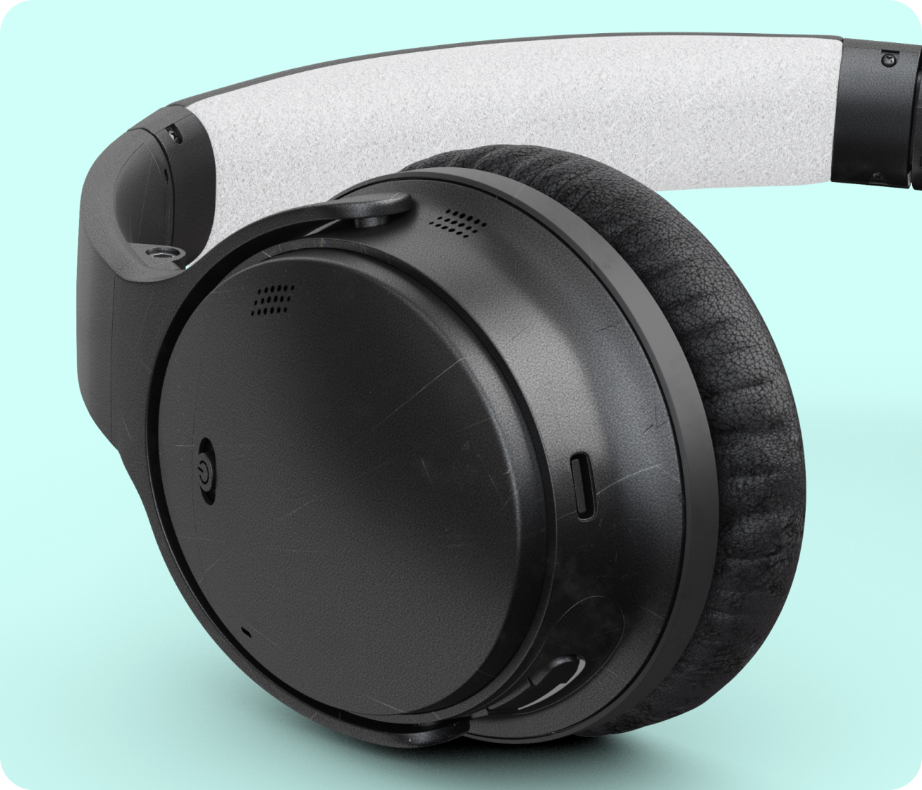 31_Audio_Scratched_Front.jpeg